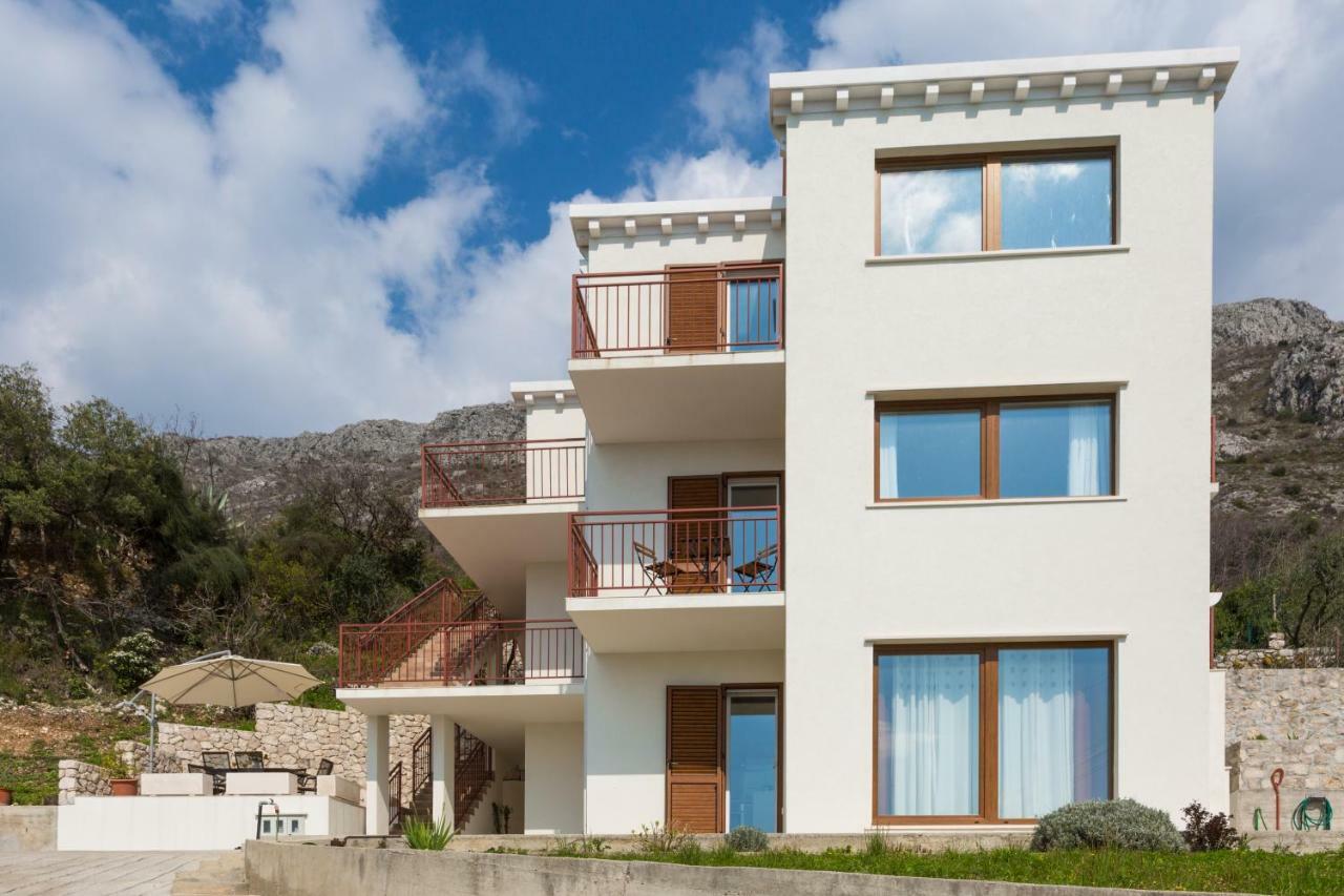 Villa Pergola-Apartment Toni Mlini Exterior foto